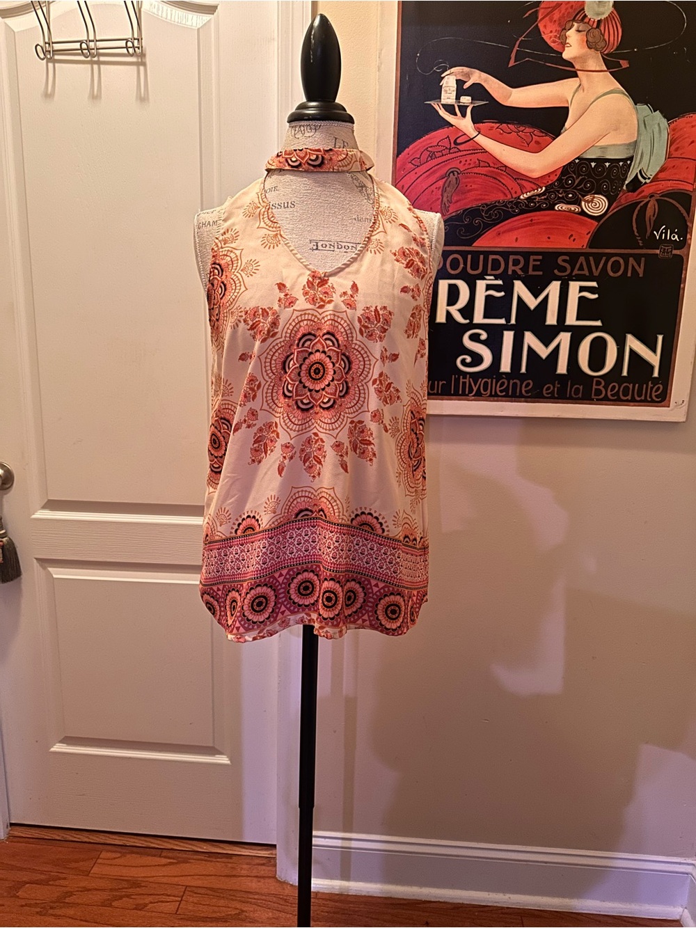 Live 4 Truth Cream Sleeveless Camisole with Coral Medallion Print